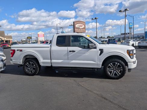 Used 2023 Ford F150 XL image 3