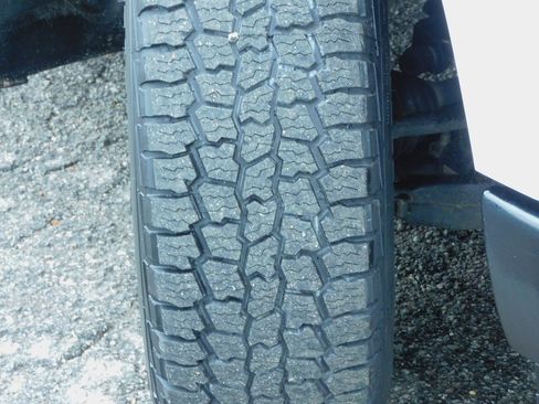 Used 2023 Chevrolet Silverado 1500 W/T image 14