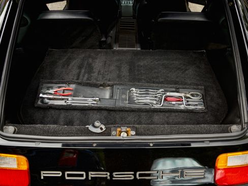 Used 1991 Porsche 928 GT image 26