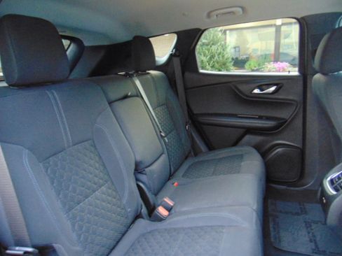Used 2020 Chevrolet Blazer LT image 28