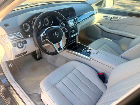 Used 2014 Mercedes-Benz E 250 Sport image 9