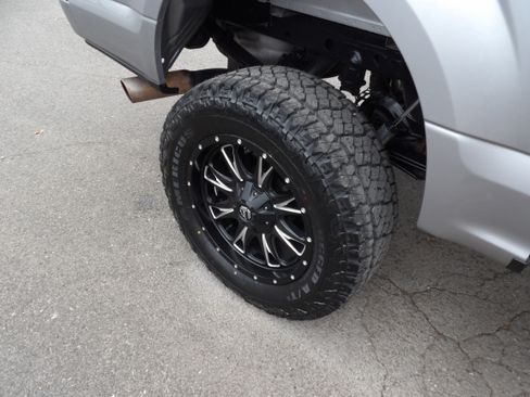 Used 2020 Ford F150 STX image 20