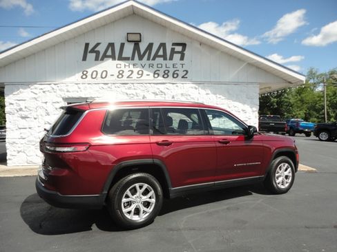 Used 2022 Jeep Grand Cherokee L 4WD Limited image 12