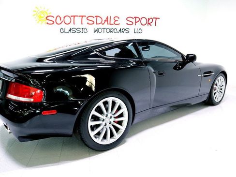 Used 2003 Aston Martin Vanquish image 12