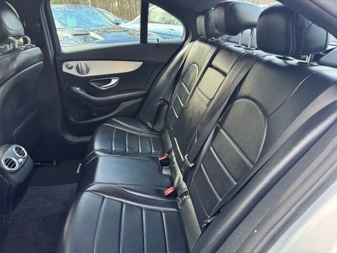 Used 2016 Mercedes-Benz C 300 Sport image 10