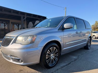 Used 2014 Chrysler Town & Country S
