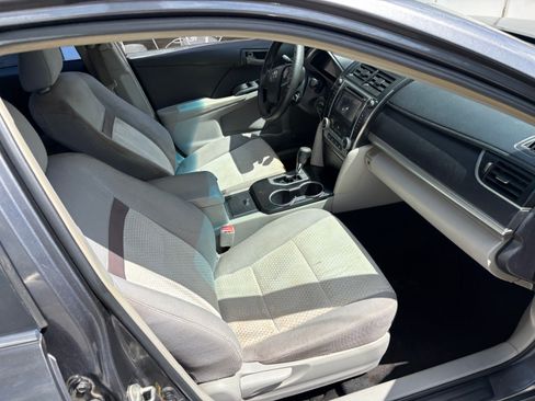 Used 2013 Toyota Camry SE Sedan FWD image 19