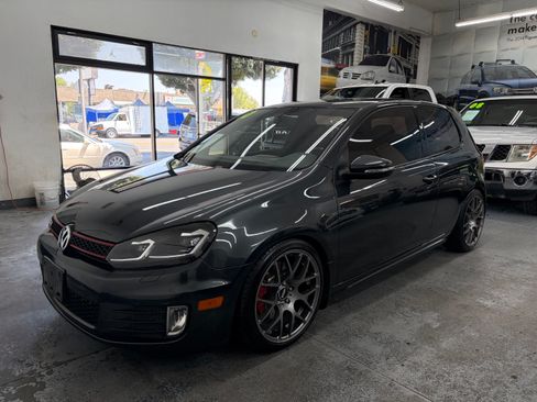 Used 2010 Volkswagen GTI 2-Door FWD image 1
