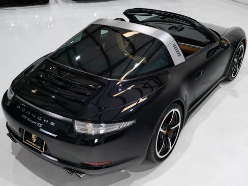 Used 2015 Porsche 911 Targa 4S image 26
