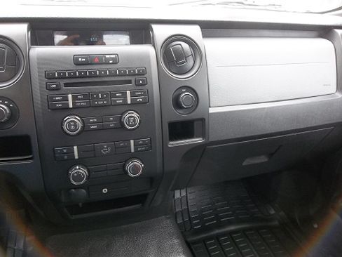 Used 2014 Ford F150 STX image 8