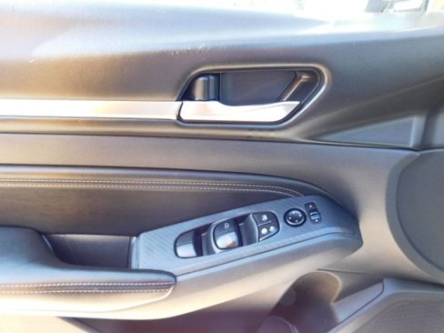 Used 2019 Nissan Altima 2.5 SL image 10