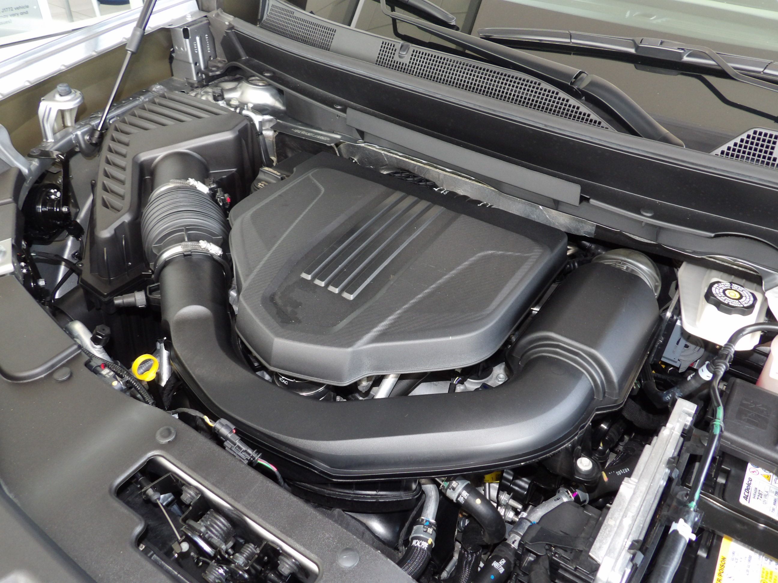 Used 2026 GMC Acadia FWD Elevation image 13