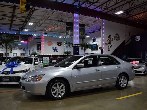 Used 2004 Honda Accord EX-L V6 Sedan image 3