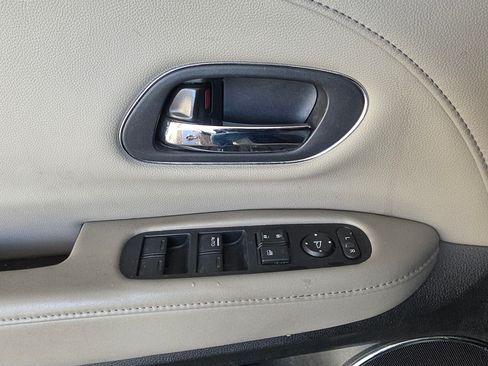 Used 2016 Honda HR-V EX-L image 22