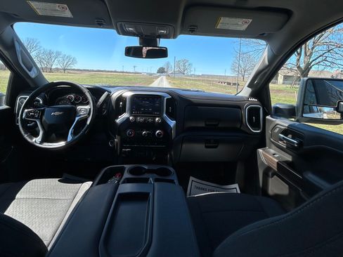 Used 2020 Chevrolet Silverado 2500 LT image 17