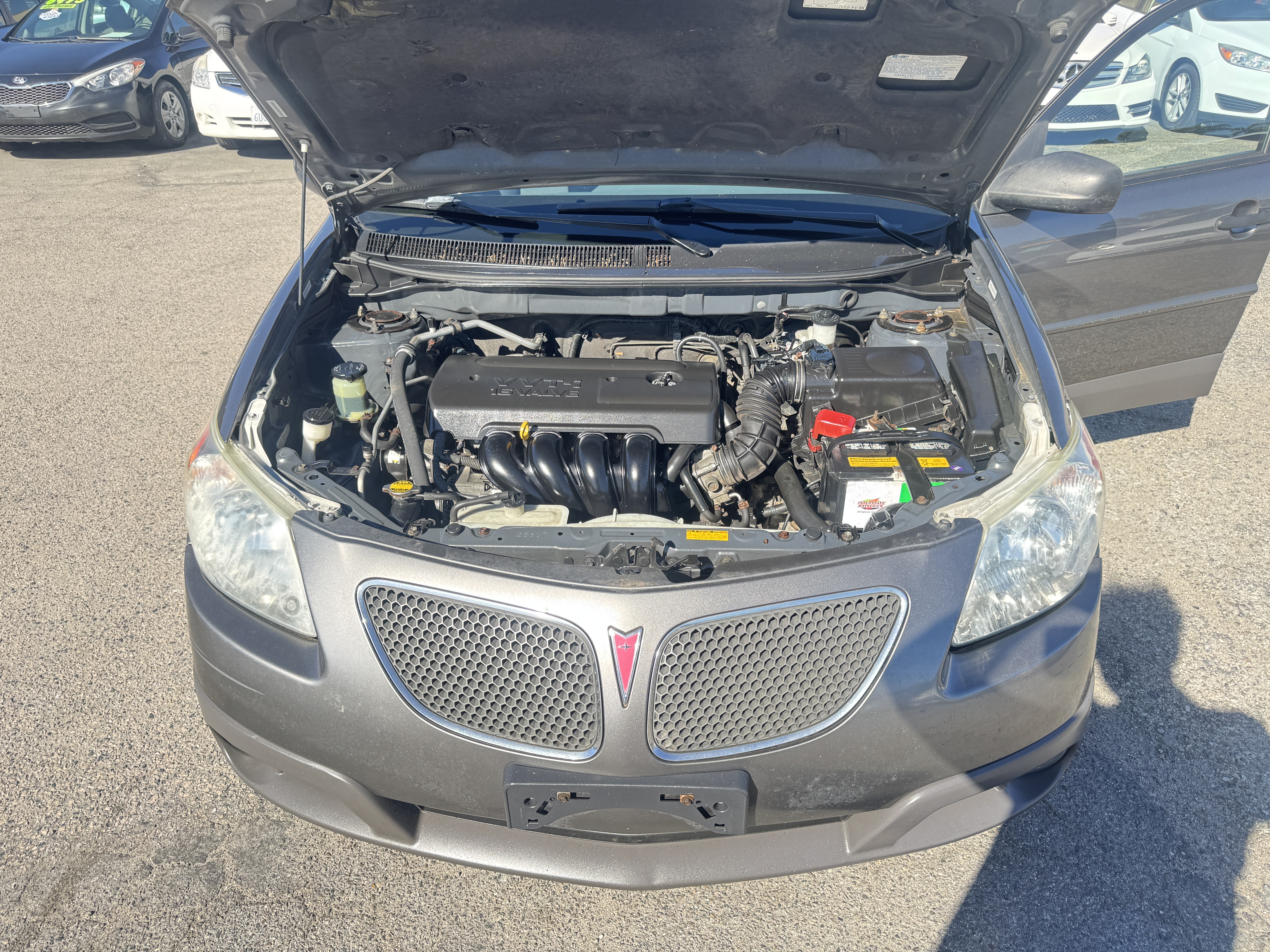 Used 2006 Pontiac Vibe UNAVAIL FWD image 24