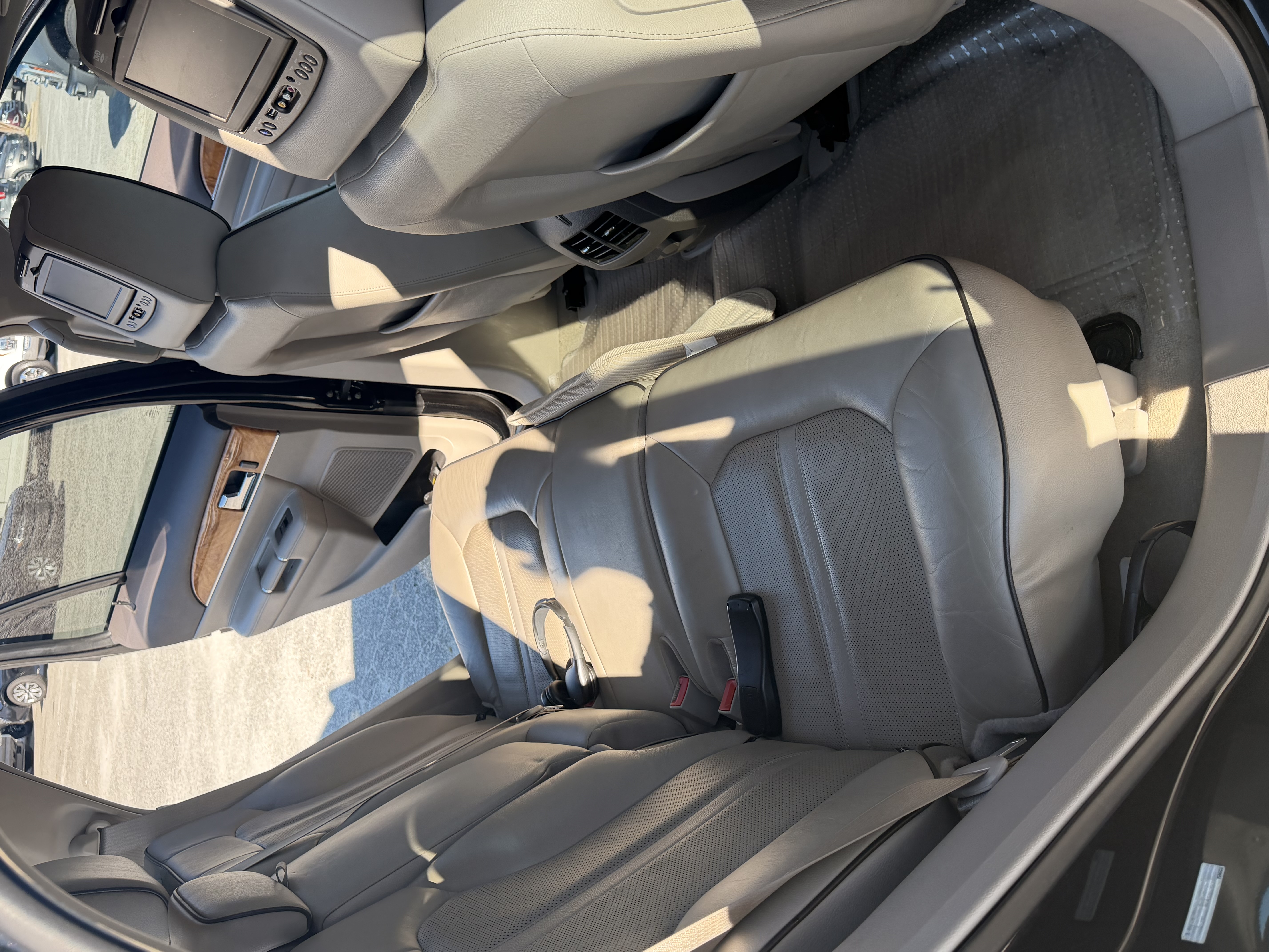 Used 2014 Lincoln MKX AWD image 21