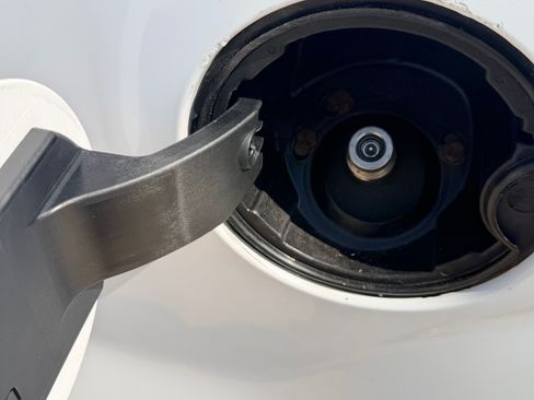 Used 2014 Ford F150 2WD SuperCrew image 27