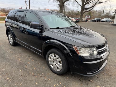 Used 2015 Dodge Journey SE image 5