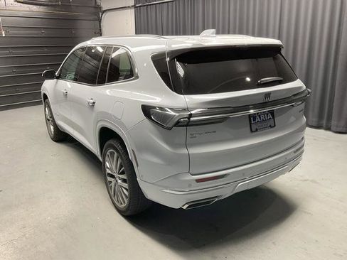 New 2026 Buick Enclave Avenir image 5