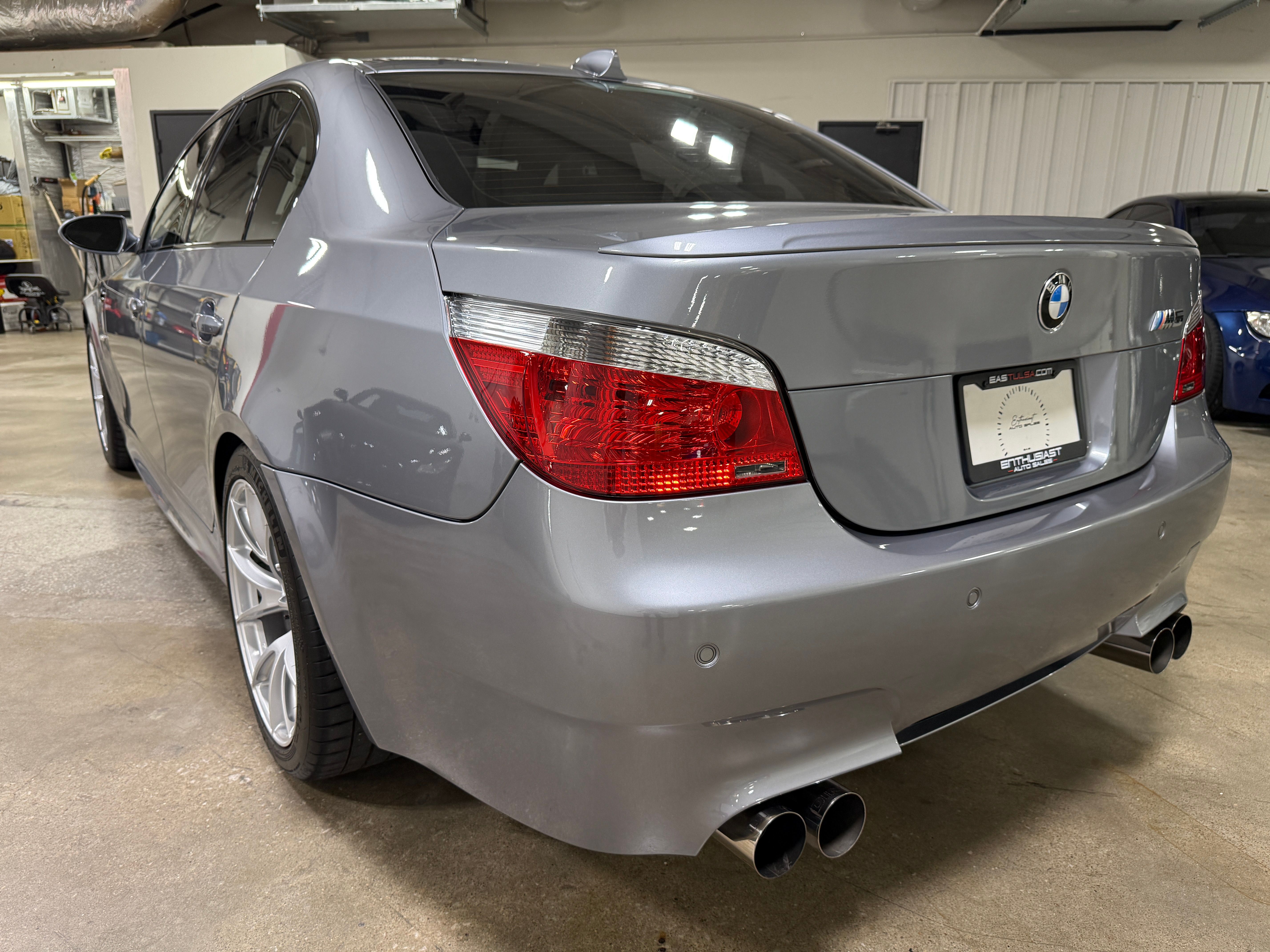 Used 2007 BMW M5 RWD image 7