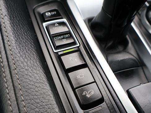 Used 2018 BMW X6 xDrive35i w/ M-Sport Package image 37