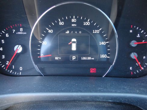 Used 2016 Kia Sorento AWD EX V6 image 6