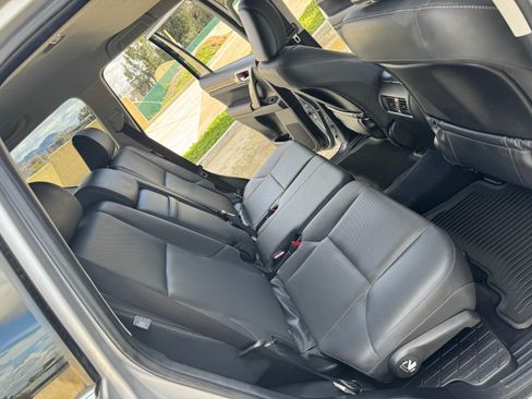 Used 2014 Lexus GX 460 image 21