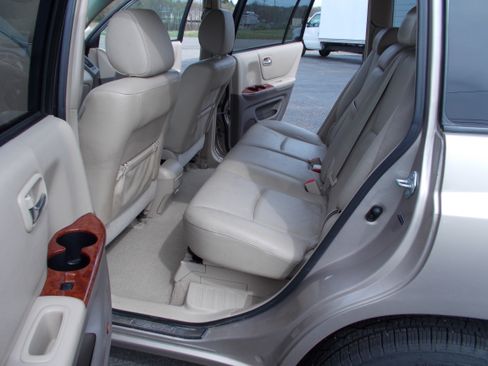 Used 2006 Toyota Highlander AWD/4WD image 17