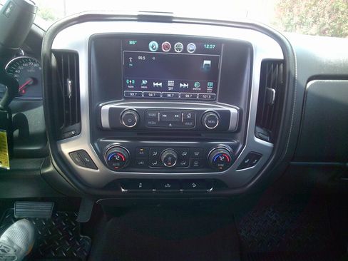 Used 2017 GMC Sierra 1500 SLE AWD/4WD image 17
