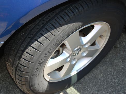 Used 2010 Dodge Grand Caravan SE FWD image 10