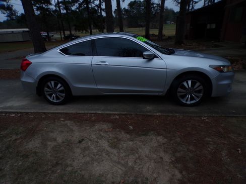 Used 2012 Honda Accord LX image 3