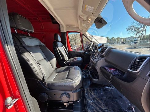 Used 2023 RAM ProMaster 3500 image 37