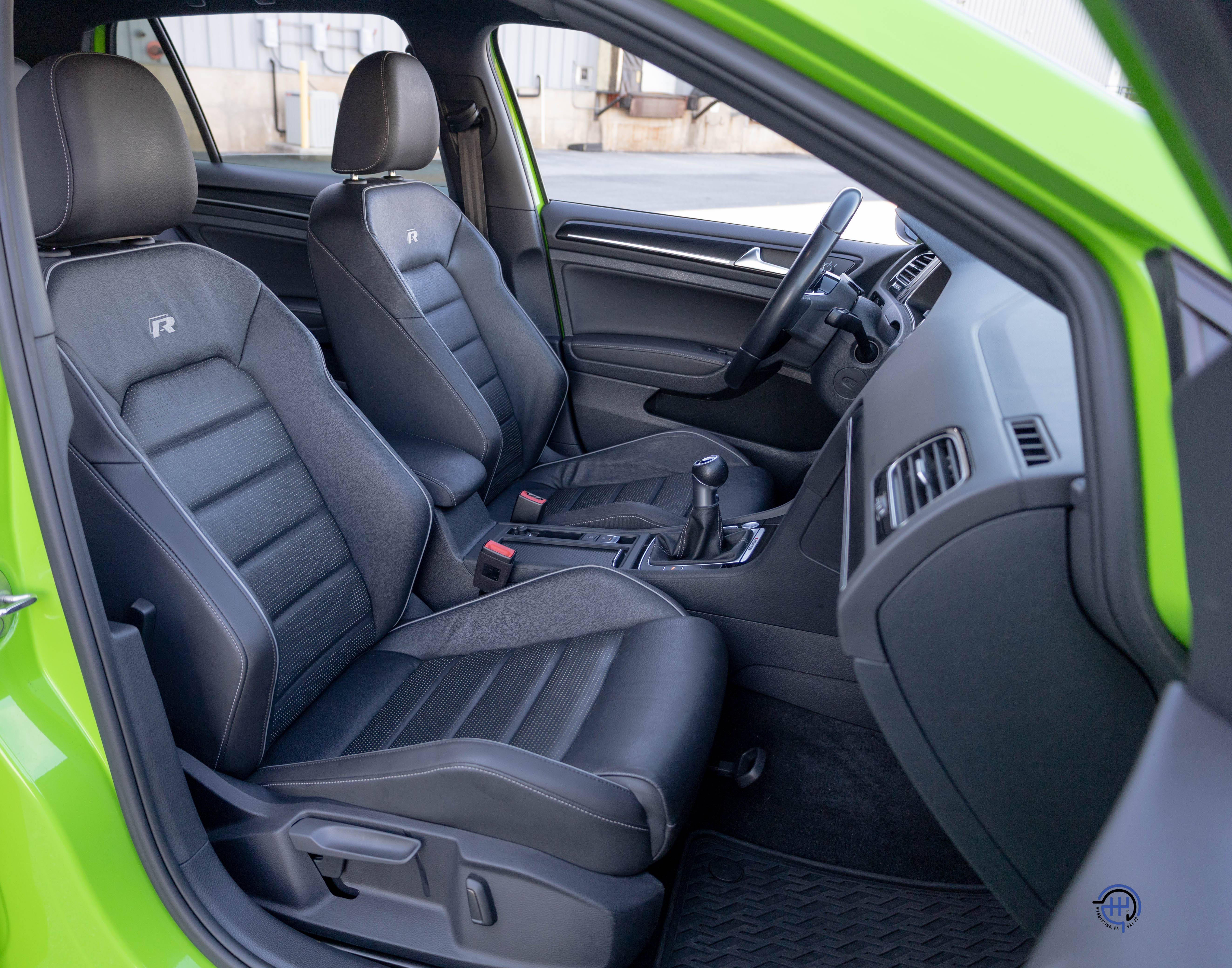 Used 2019 Volkswagen Golf R AWD/4WD image 43