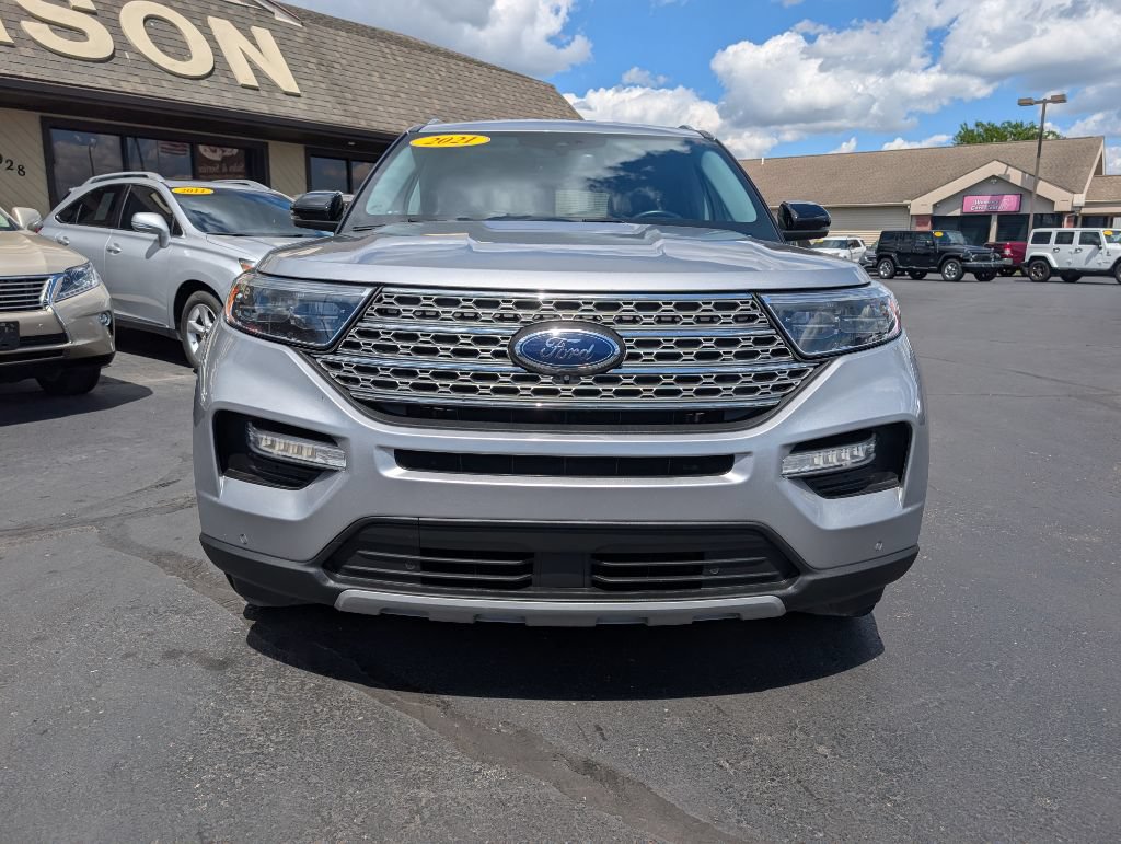 Used 2021 Ford Explorer Limited RWD image 3