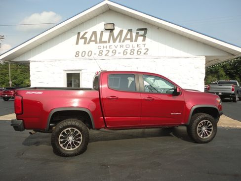 Used 2018 Chevrolet Colorado 4x4 Crew Cab ZR2 image 11