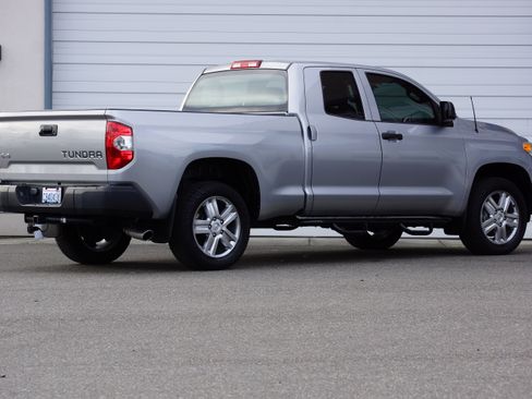 Used 2015 Toyota Tundra SR image 6