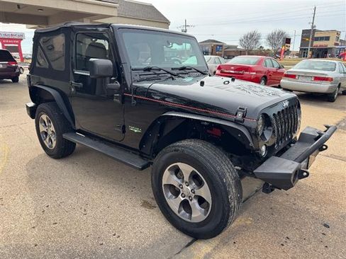 Used 2016 Jeep Wrangler Sport image 8