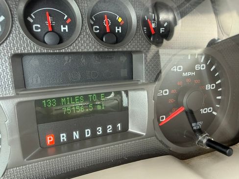 Used 2009 Ford F250 4x4 Crew Cab Super Duty image 15