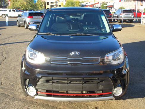 Used 2019 Kia Soul ! image 17