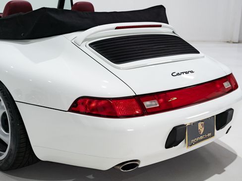 Used 1995 Porsche 911 Carrera image 44