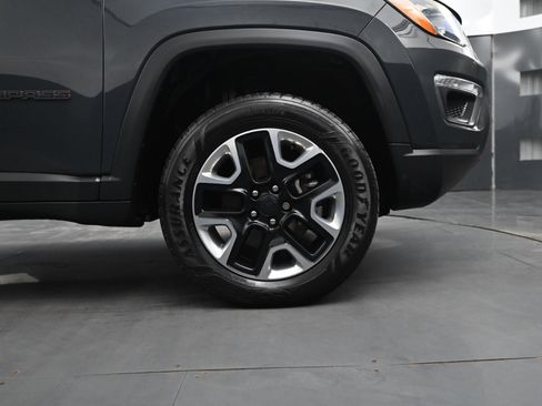 Used 2018 Jeep Compass Trailhawk image 18