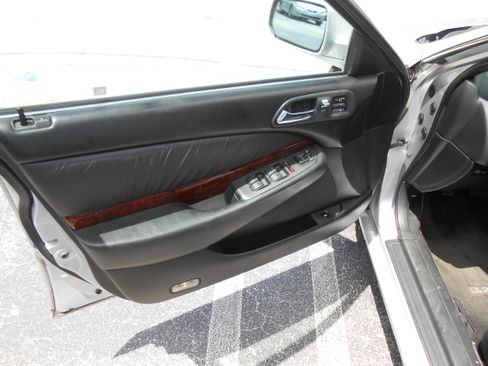 Used 2003 Acura TL image 10