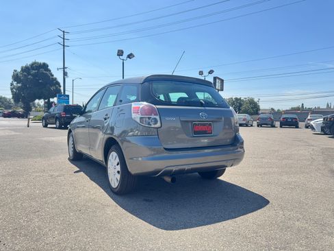 Used 2007 Toyota Matrix UNAVAIL FWD image 6