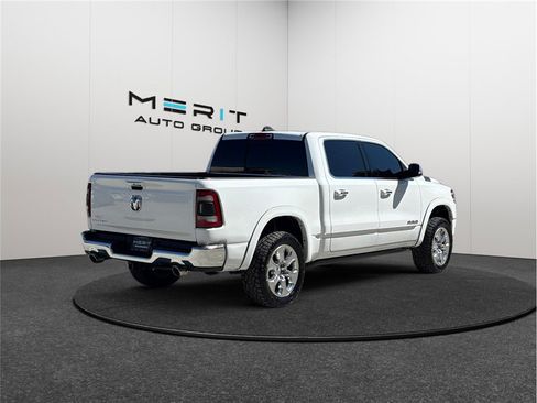 Used 2020 RAM 1500 Limited w/ Body Color Bumper Group image 8
