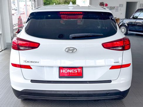 Used 2021 Hyundai Tucson AWD SE image 5