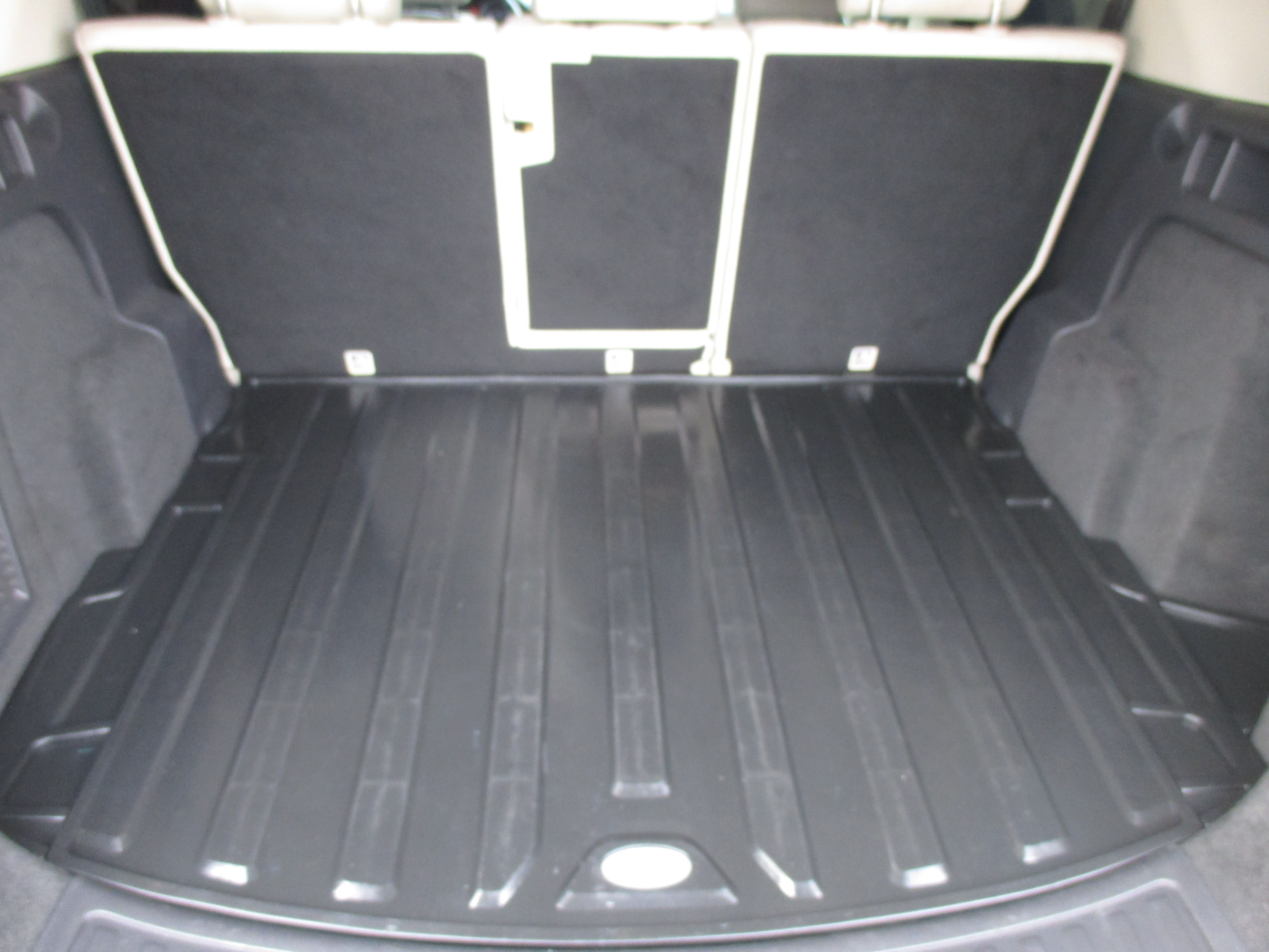 Used 2015 Land Rover Discovery Sport HSE Luxury AWD/4WD image 14