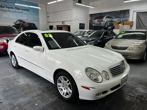 Used 2003 Mercedes-Benz E 320 image 1