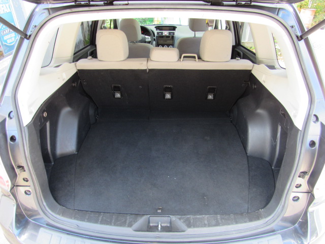 Used 2014 Subaru Forester 2.5i Premium AWD/4WD image 17
