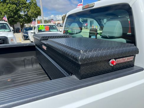 Used 2012 Ford F250 XL image 18